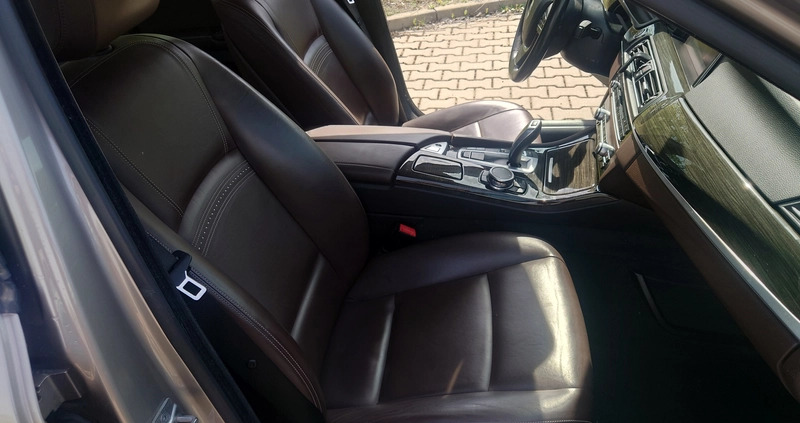 BMW Seria 5 cena 69999 przebieg: 169900, rok produkcji 2016 z Człopa małe 781